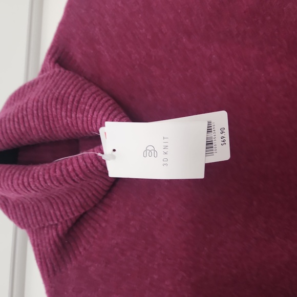UNIQLO WOMEN 3D PREMIUM LAMBSWOOL TURTLENECK DRESS - Picture 7 of 7